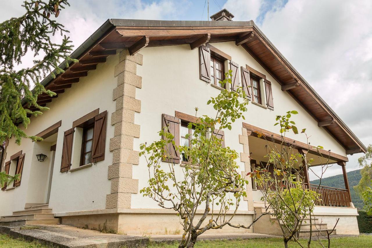 Vivienda Rural Casa Javier Lacunza Aoiz Exterior photo